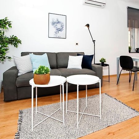 Apartment Mimi ロヴィニ エクステリア 写真