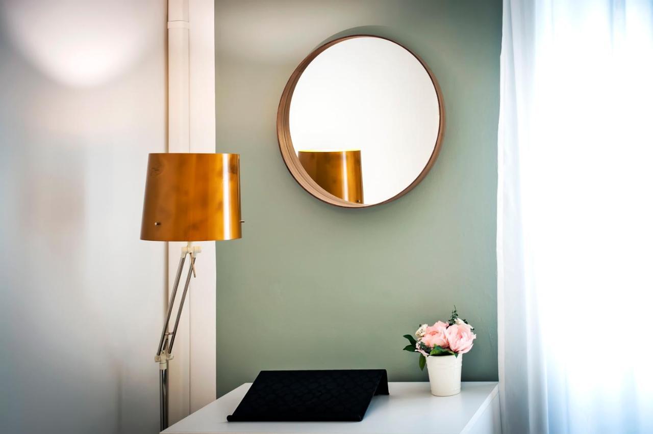 Apartment Mimi ロヴィニ エクステリア 写真