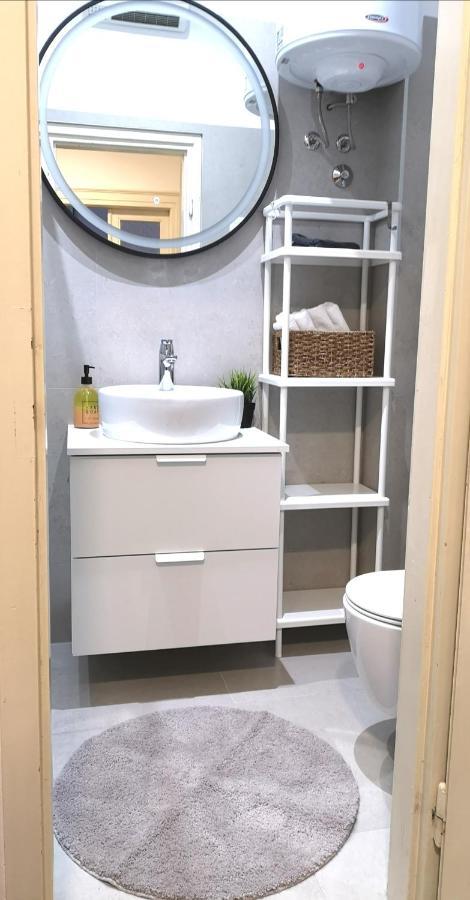 Apartment Mimi ロヴィニ エクステリア 写真